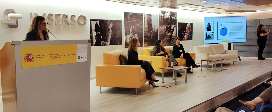 Un momento del desarrollo del V Encuentro de Ayuntamientos de la Red de Ciudades y Comunidades Amigables con las Personas Mayores.